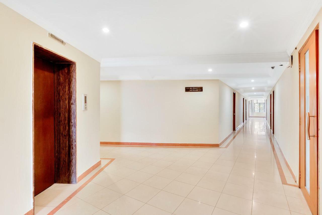 Oyo 10534 Hotel Kanishka Bangalore Esterno foto