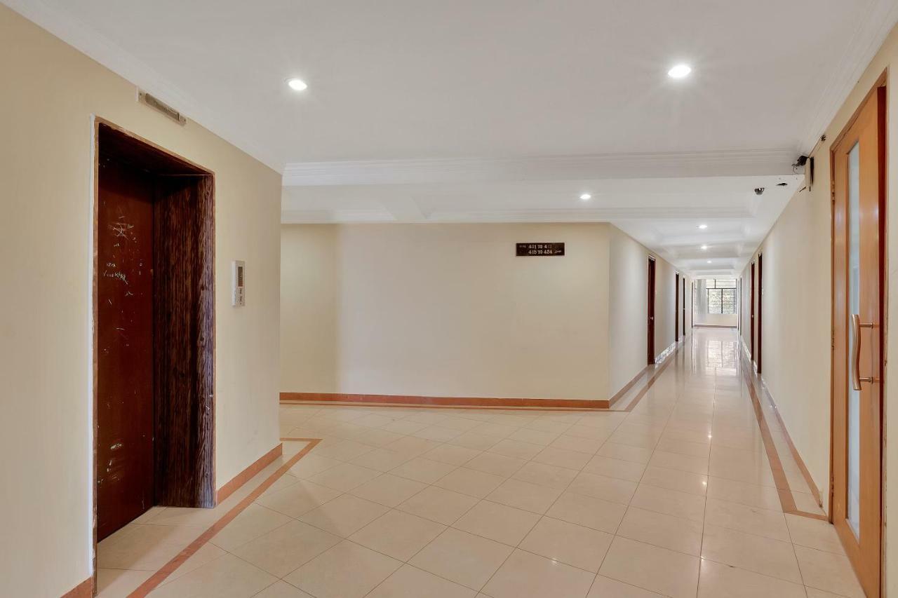 Oyo 10534 Hotel Kanishka Bangalore Esterno foto